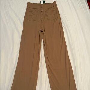 Halara DayStretch High Waisted Pockets Straight Leg Casual Pants